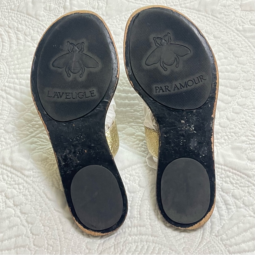 GUCCI Marmont Double GG Gold T Strap Flat Sandal Black Leather Size 37.5 - Picture 9 of 11